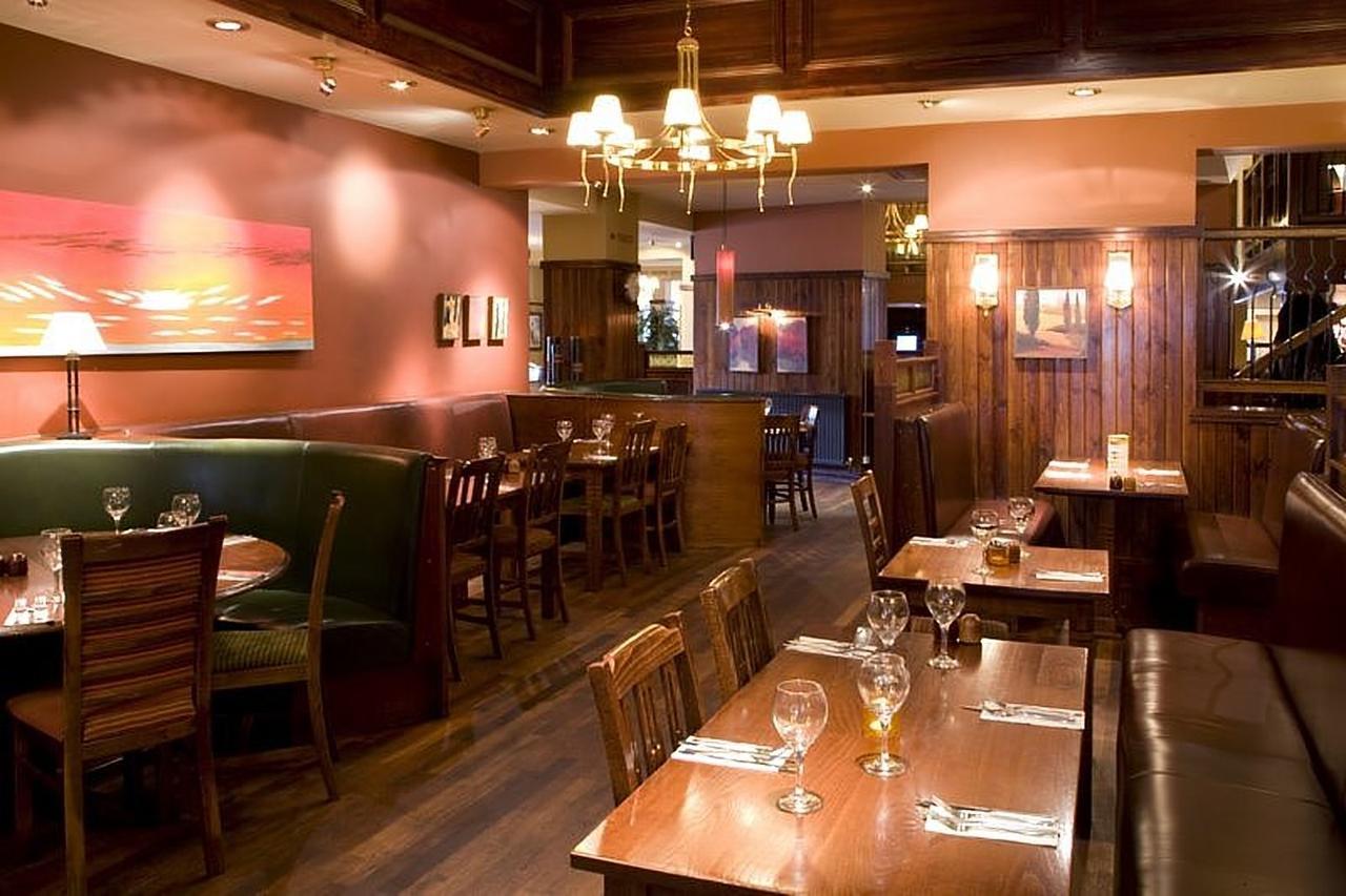 Premier Inn London อิลฟอร์ด ภายนอก รูปภาพ