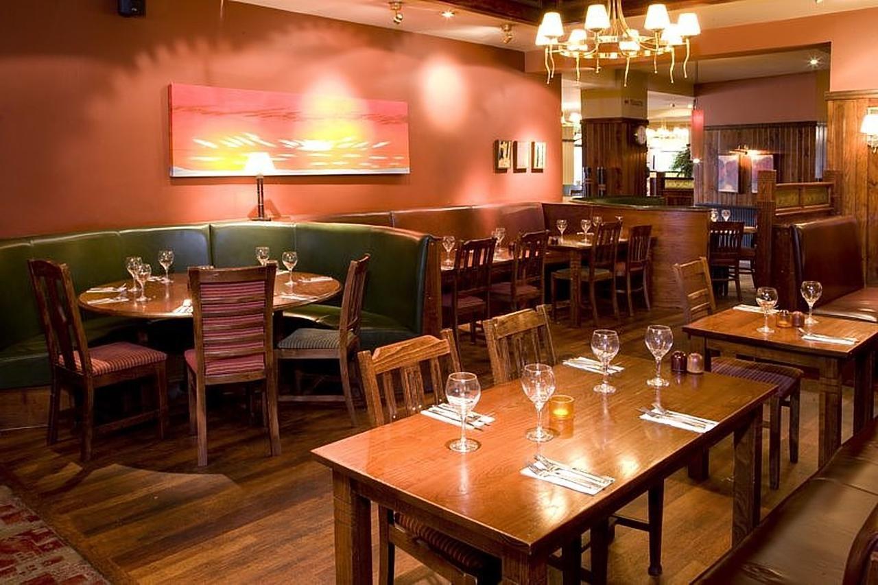 Premier Inn London อิลฟอร์ด ภายนอก รูปภาพ
